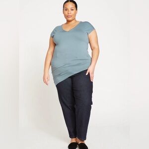 Universal Standard Asymmetrical “Genevette” Liquid Jersey V-Neck Top Size 14-16